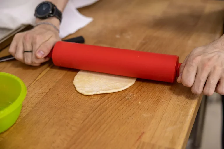 Recette pour pâte brisée : la base parfaite pour vos tartes !